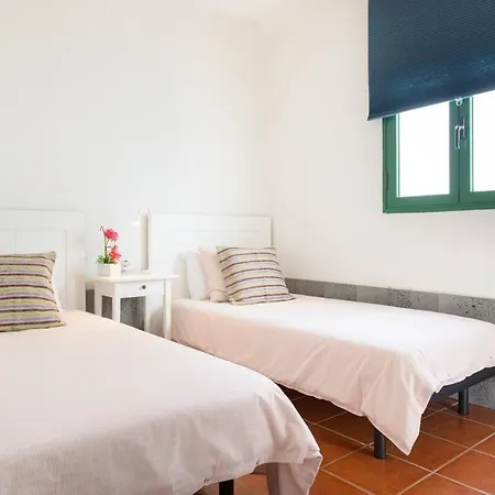 Hermosa Casa Vacacional, Muy Cerca A La Playa. * Guatiza